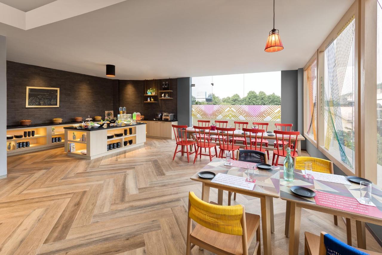 Ginger Kochi, Kalamassery Exteriör bild